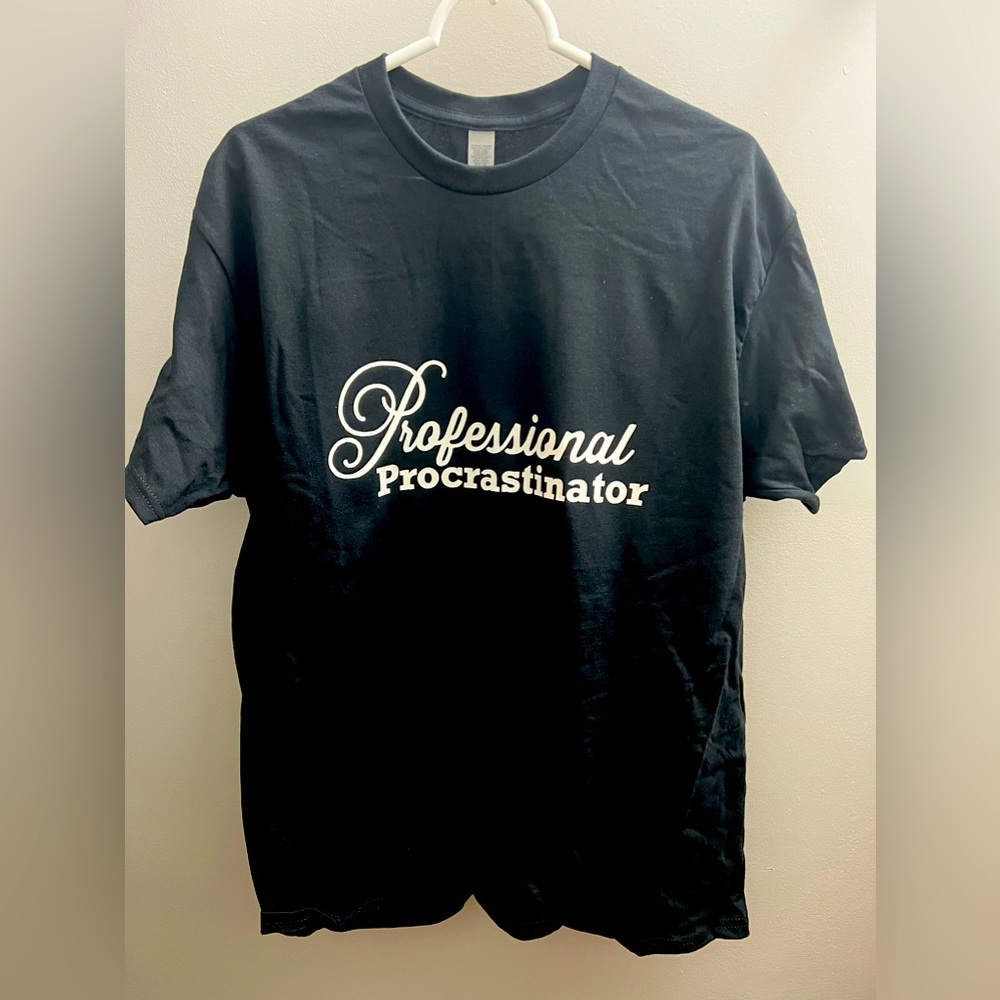 QUIRKY T-SHIRT BRAND NEW